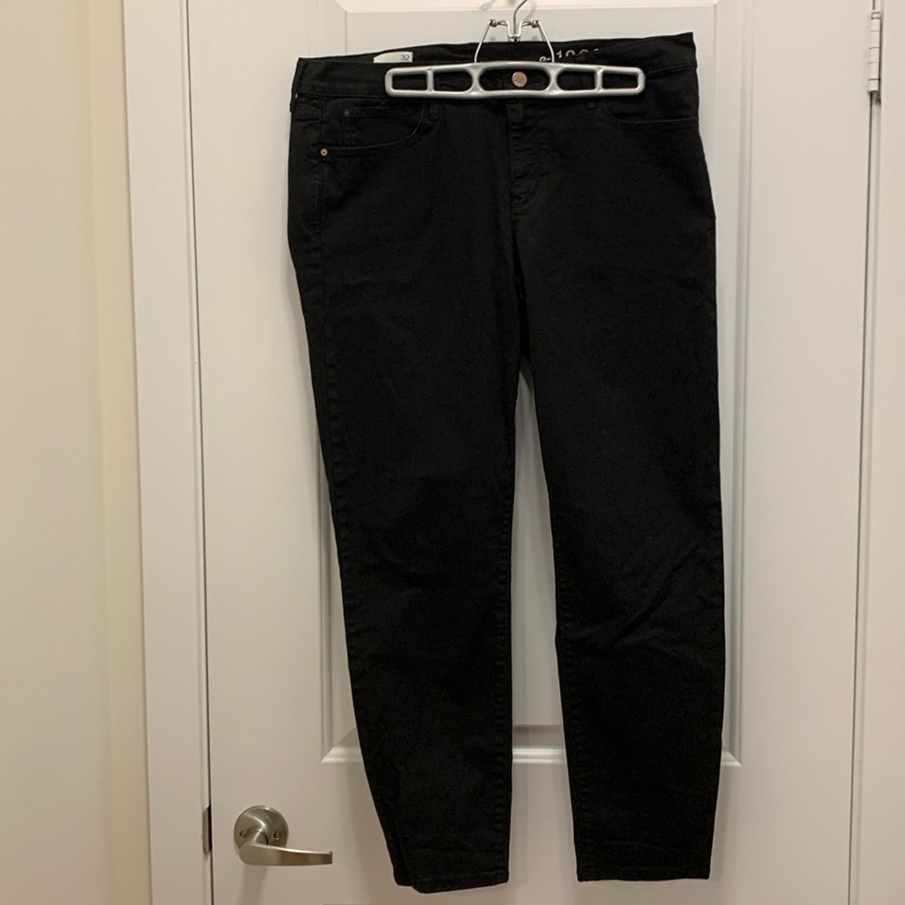Gap black Jeans 32